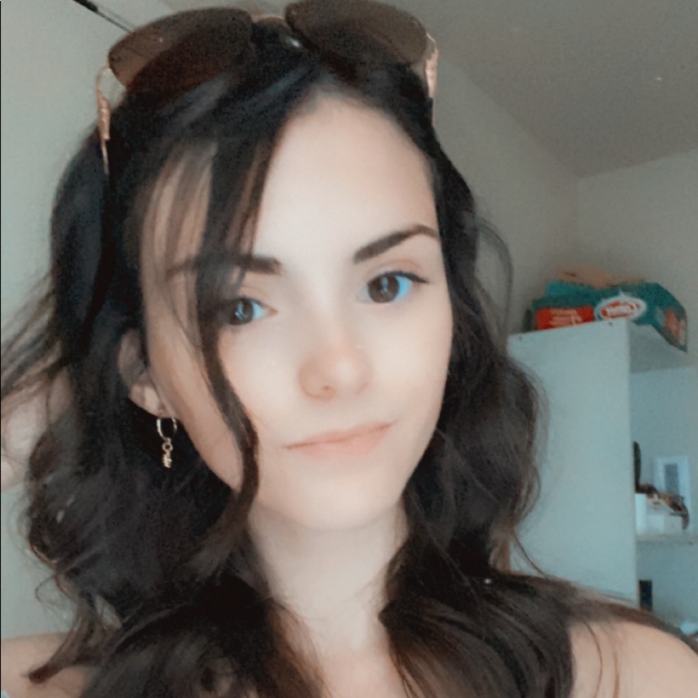 Meet your Posher, Jessica